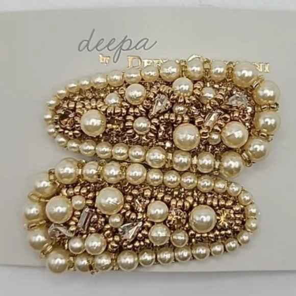 LAST PAIR Deepa Gurnani Arabella Set of 2 Gold Faux Pearl Crystal Hair Clips - Picture 9 of 9